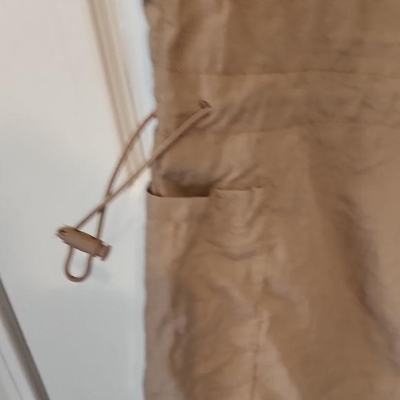 Forever‎ 21 Women's Brown Cargo Pants - Picture 4 of 4